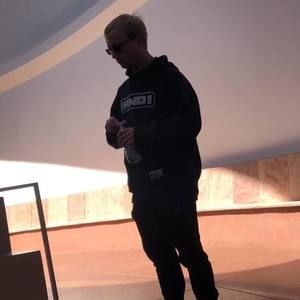 Meet your Posher, Jade